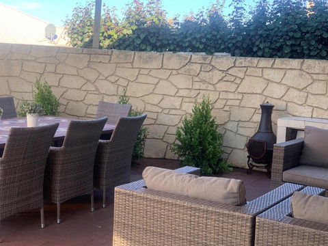 Relaxing Getaway Beachfront Access Multi Family Pets Mandurah - Holiday Byron Bay 3