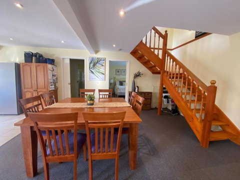 Reel & Relax: 3BR Beach House - Fish, Swim, Surf - Holiday Byron Bay 0