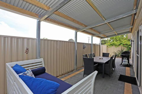 Relax At Falcon By The Bay - Holiday Byron Bay 3