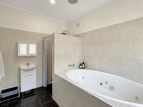 Relax At Gossan - Holiday Byron Bay 2