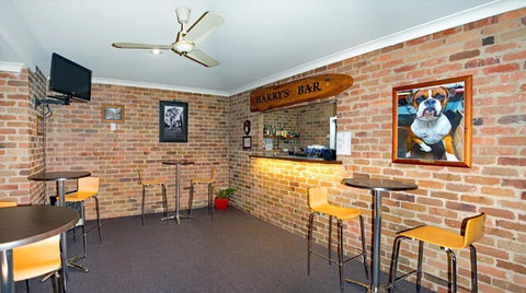 Rest Point Motor Inn - Holiday Byron Bay 2