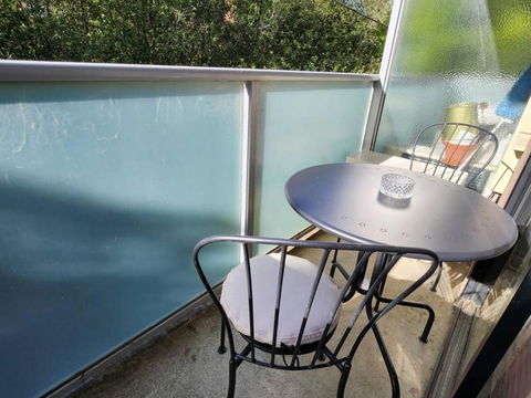 Retro Rose St Kilda Mansions - Holiday Byron Bay 2