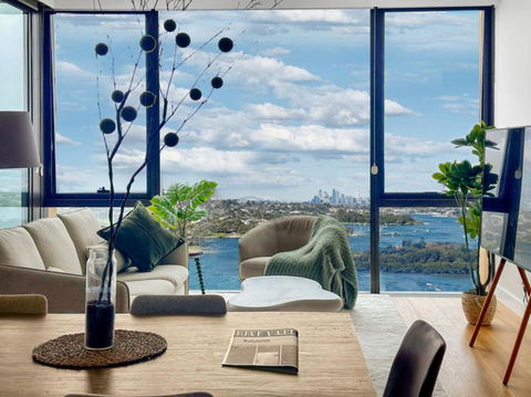 Rhea Home Waterfront Flat Rhodes, Sydney - Holiday Byron Bay 0