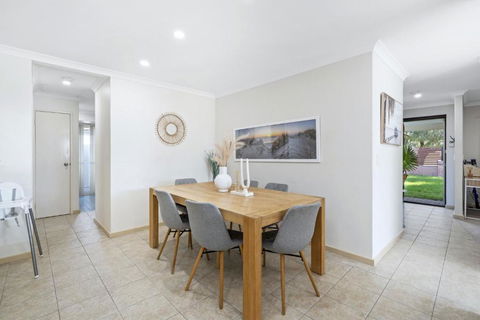 Rivervale Family Retreat - Holiday Byron Bay 3