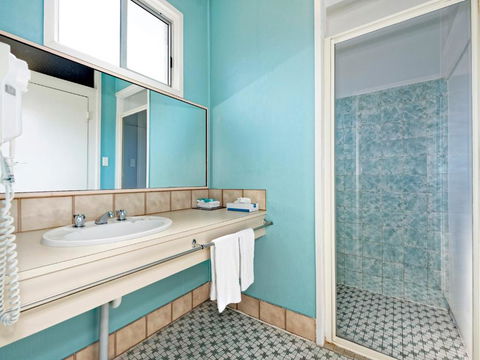 Riviera Motel Bundaberg - Holiday Byron Bay 3