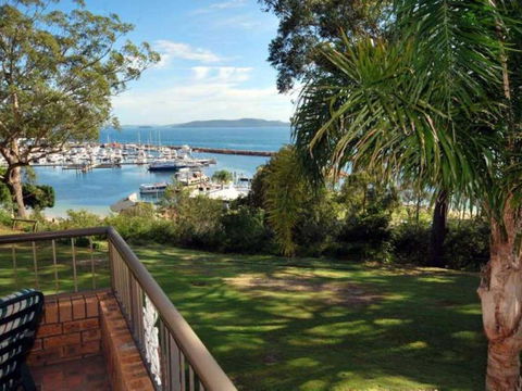 Sailfish, 3,46 Magnus Street - Unit With Stunning Water Views And Close To Town - Holiday Byron Bay 0