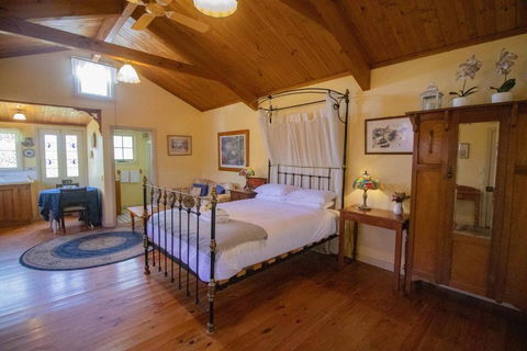 Rose Petal Cottage - Holiday Byron Bay 2