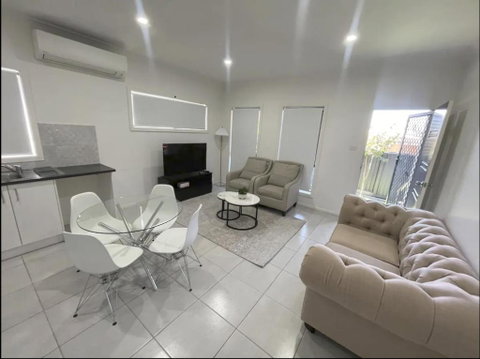 Rosehill Guest House - Holiday Byron Bay 2