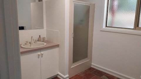 Roshnier Apartment - Holiday Byron Bay 1