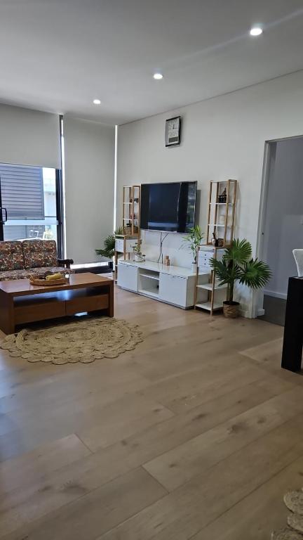 Rouse Hills TownCentre Luxury Accommodation - Holiday Byron Bay 3