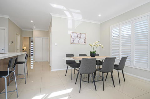 Rousehill Sweet Spacious 4BR Quiet House - Holiday Byron Bay 1
