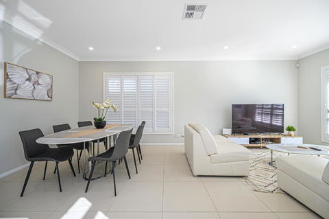 Rousehill Sweet Spacious 4BR Quiet House - Holiday Byron Bay 2