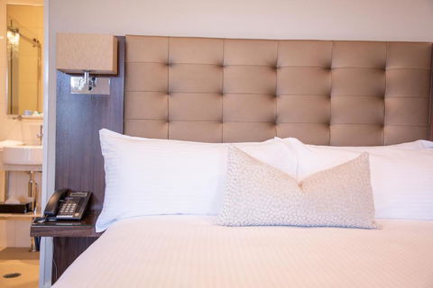 Royal Hotel Randwick - Holiday Byron Bay 2