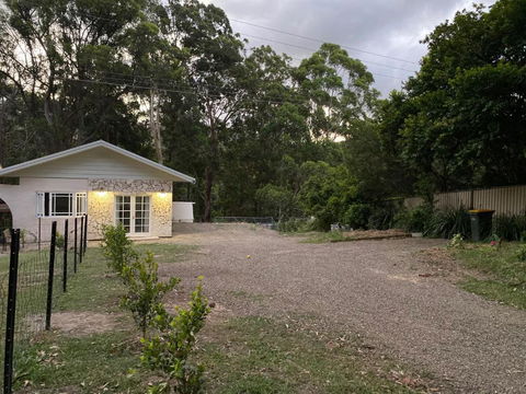 Rural Granny Flat - Pet Friendly - Holiday Byron Bay 2