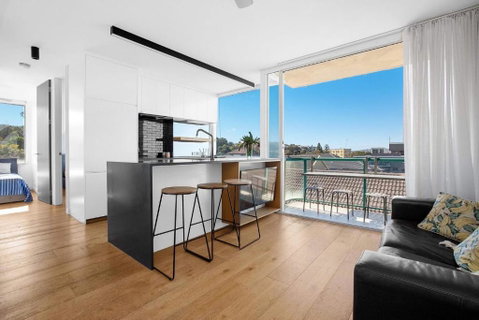S16S - Bondi Vistas - Holiday Byron Bay 1