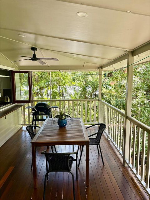 Sage House - Holiday Byron Bay 2