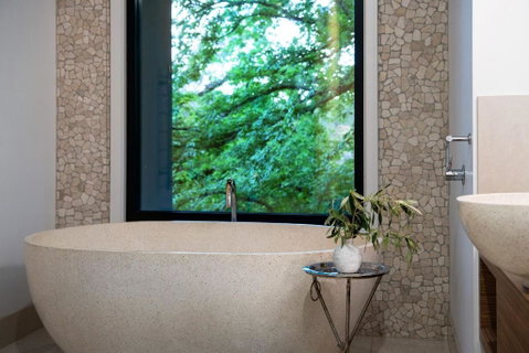 Saltus Luxury In Hepburn - Holiday Byron Bay 2