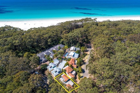 Sandpiper, Hyams Beach - Holiday Byron Bay 1