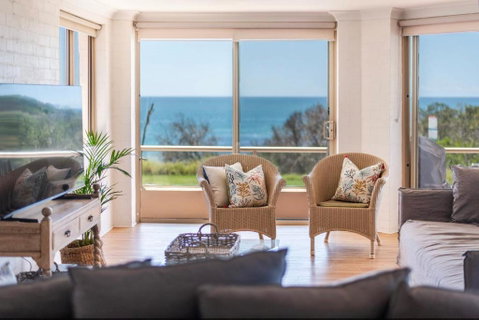 Sandrift One - Oceanstays - Holiday Byron Bay 1