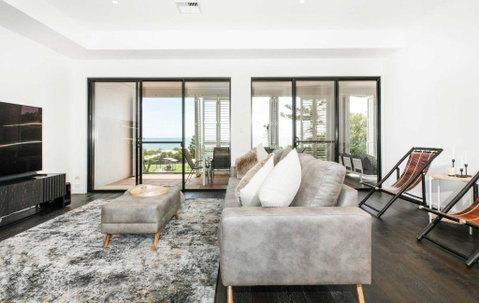 SEA FOR MILES At Semaphore To Relax & Unwind - Holiday Byron Bay 0