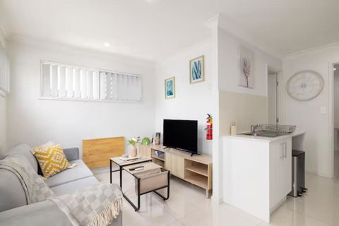 Smart Suites Self Check-in Apartments - S Freney - Holiday Byron Bay 3
