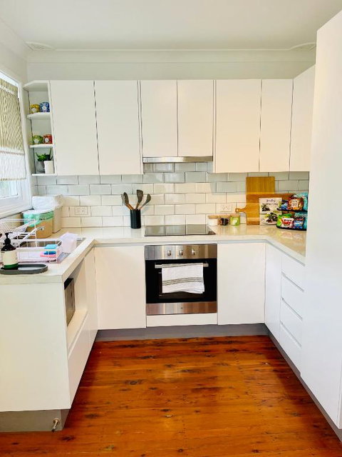 Sunshine Retreat Modern 3BR Haven - Holiday Byron Bay 2