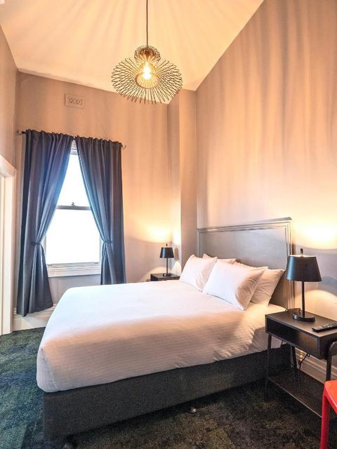 Telegraph Hotel Numurkah - Holiday Byron Bay 2
