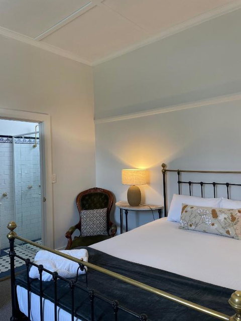 The Bolt Inn - Holiday Byron Bay 2