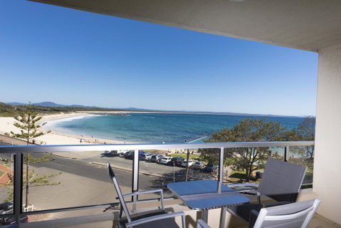 Beachpoint, Unit 303, 28 North Street - Holiday Byron Bay 1