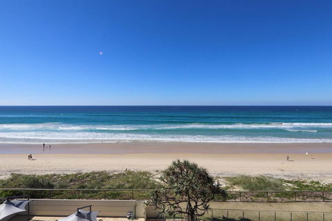 Beachside Tower Apartments - Holiday Byron Bay 0