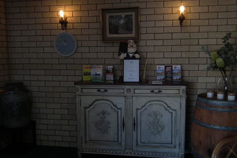Bega Southtown Motor Inn - Holiday Byron Bay 1