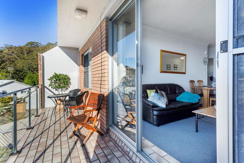 Bella Vista, Unit 20/19 Shoal Bay Road - Holiday Byron Bay 1