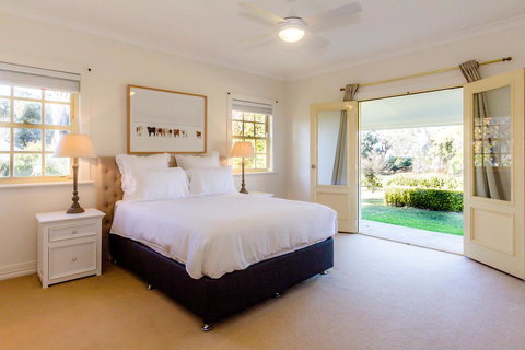 Bellfield House Mudgee - Holiday Byron Bay 1