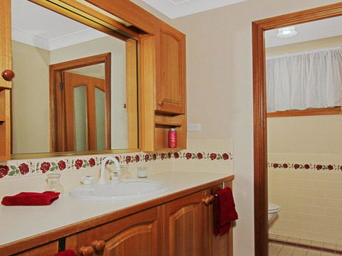 Benvenue - Resort Style With Pool - Holiday Byron Bay 3