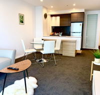 Best Located Brand New Apartment in Canberra CBD - Holiday Byron Bay