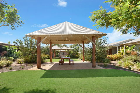 Best Western Plus The Ranges Karratha - Holiday Byron Bay 0
