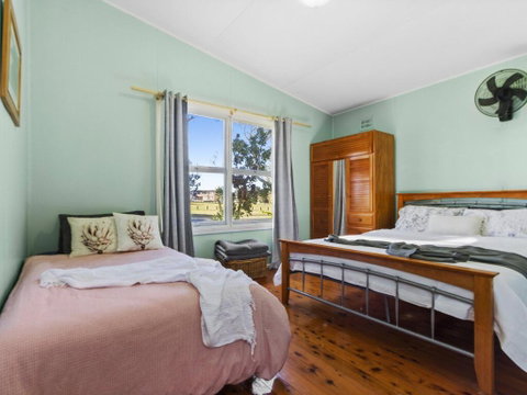 Between 2 Beaches - Comfortable Private Sanctuary - Holiday Byron Bay 1