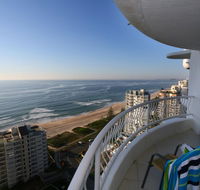 Biarritz Apartments - Holiday Byron Bay