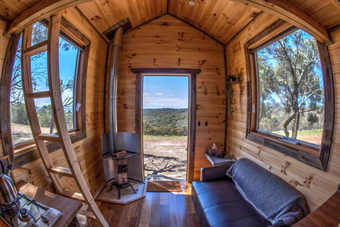 Big Tiny Seven Hills Tiny House, Tallarook - Holiday Byron Bay 2
