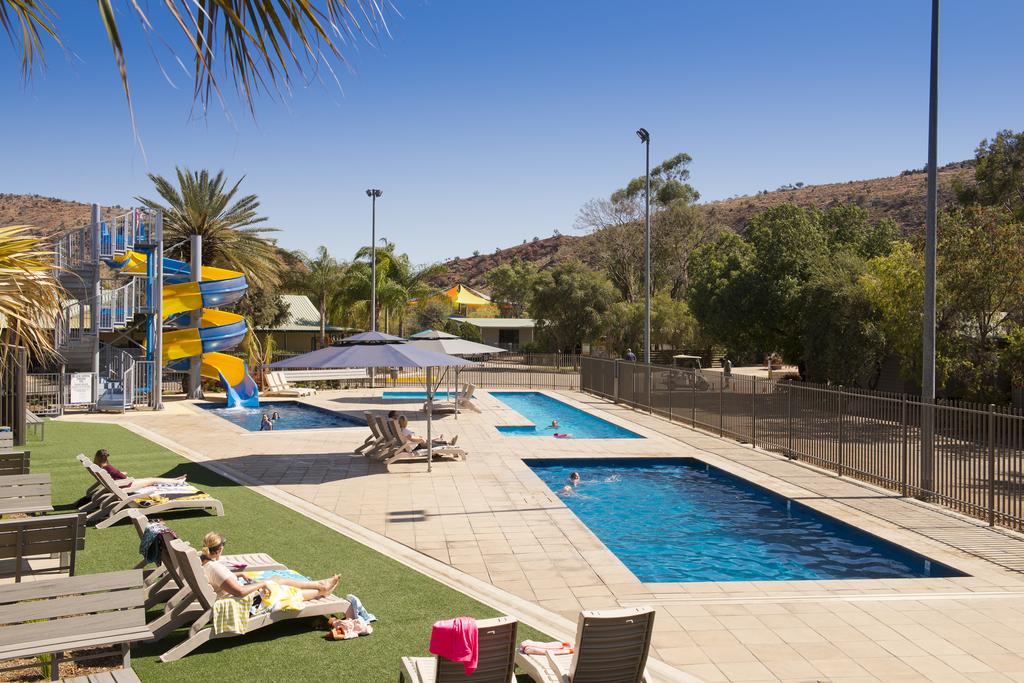 Ross NT Holiday Byron Bay