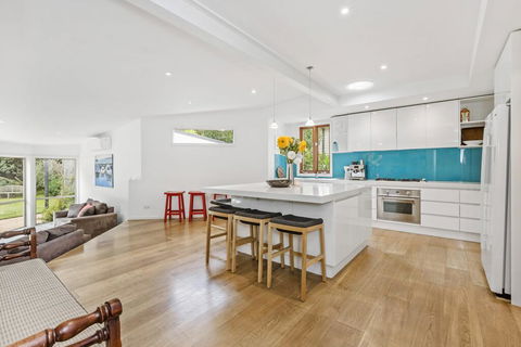 BIRDSONG - MORNINGTON - Holiday Byron Bay 0