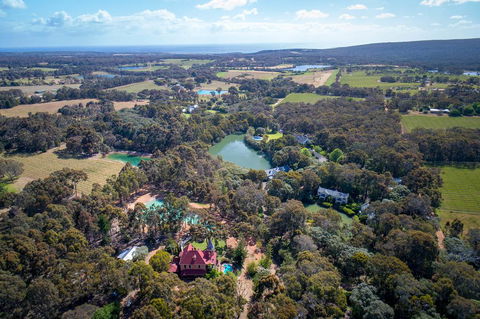 Birdwood Estate - Holiday Byron Bay 1