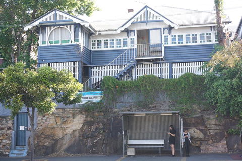 Bluetongue Backpackers - Holiday Byron Bay 0