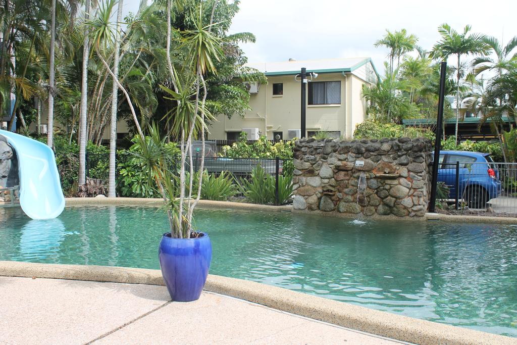 Cairns QLD Holiday Byron Bay