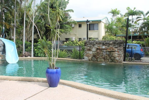 Bohemia Resort Cairns - Holiday Byron Bay 0