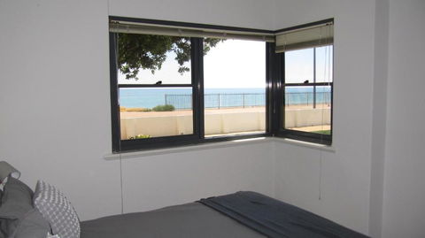 The Somerton Beach Retreat - Holiday Byron Bay 1