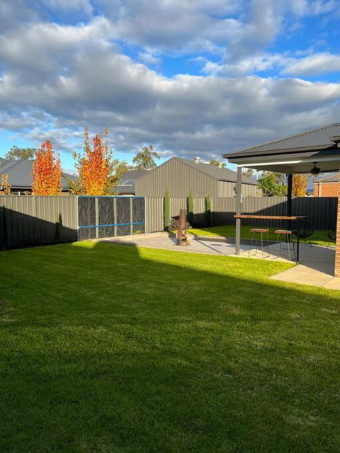 Wodonga House Huon Hill - Holiday Byron Bay 1