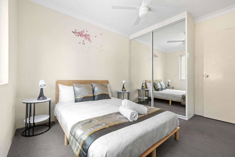 Warm Oasis At Parramatta- 2 BR - Free Parking - Near Shops - Holiday Byron Bay 0