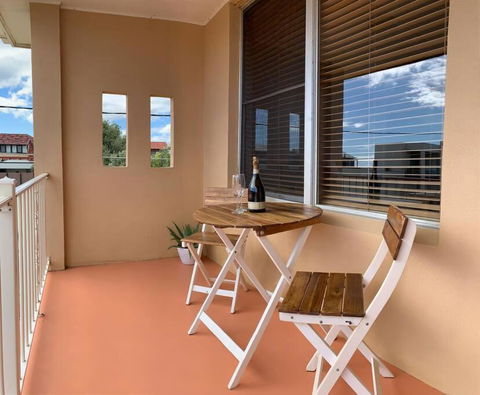 Yarrumla Beach Lodge - Holiday Byron Bay 0