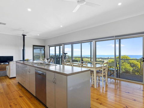 Yellow Door On Stacey 17 Stacey Drive - Holiday Byron Bay 0